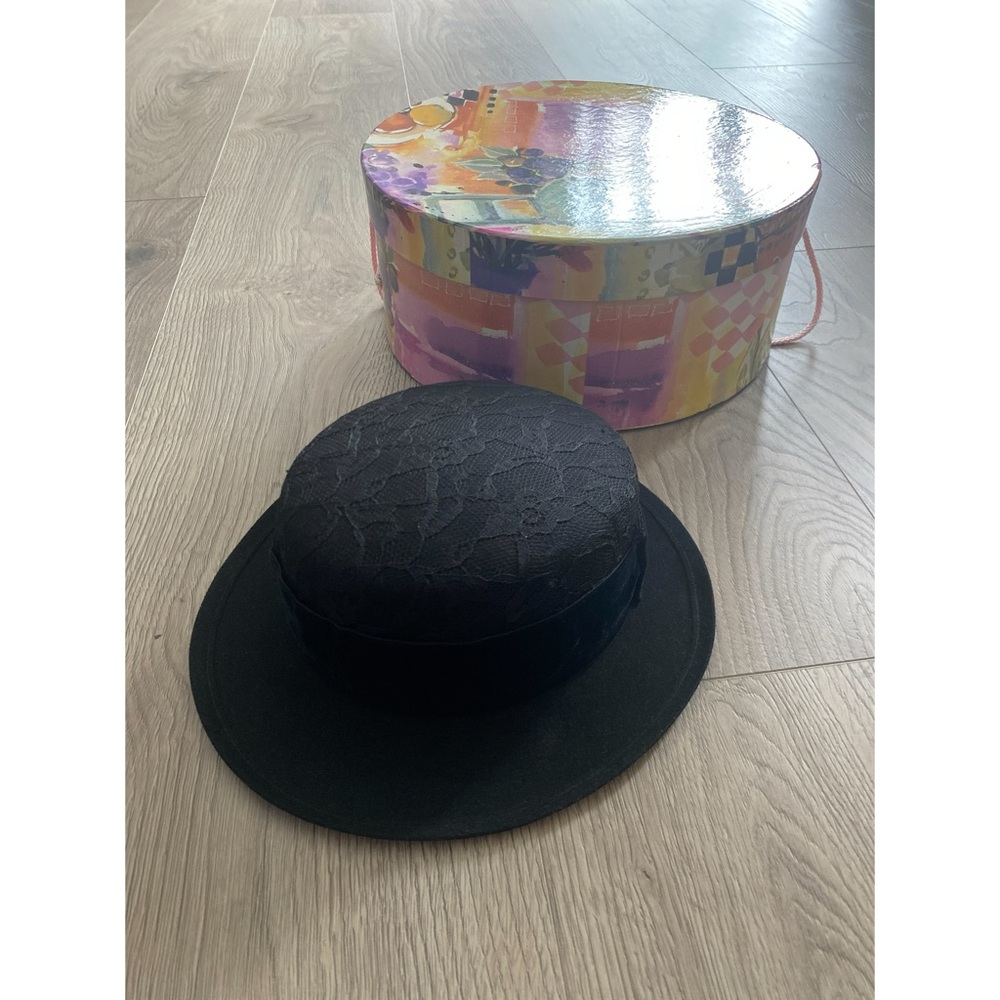 Bollman Wool Hat with Lace